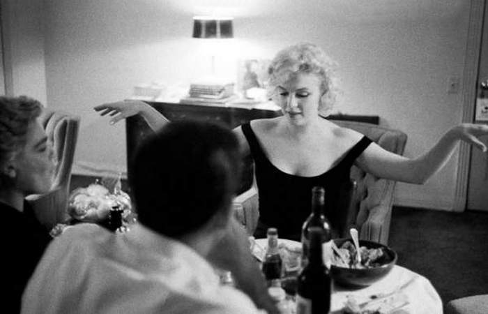 Всегда в центре внимания. / Фото: smilebooks.ru