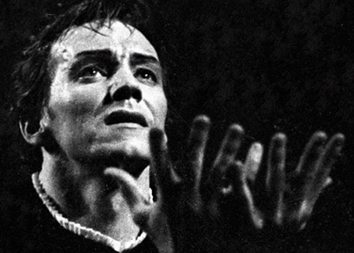 Марис Лиепа - молодой и подающий надежды. / Фото: nekropole.info Марис Лиепа - молодой и подающий надежды. / Фото: nekropole.info