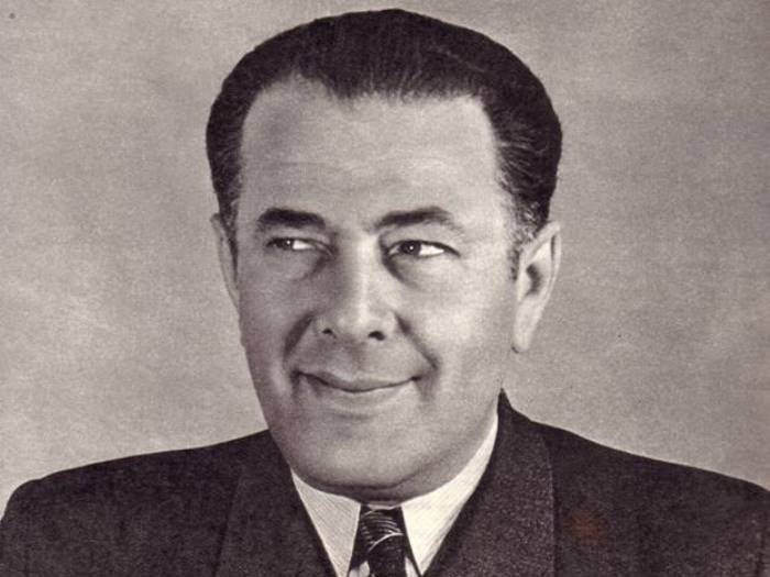 Знаменитый артист цирка Эмиль Теодорович Кио | Фото: liveinternet.ru Знаменитый артист цирка Эмиль Теодорович Кио | Фото: liveinternet.ru