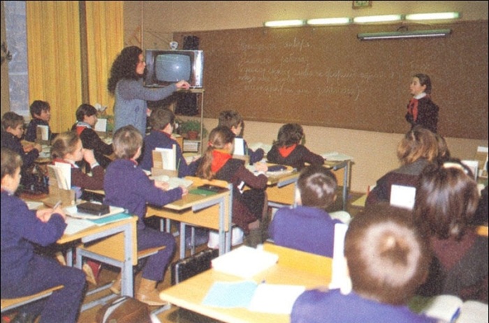 Уроки проходят оживленно.