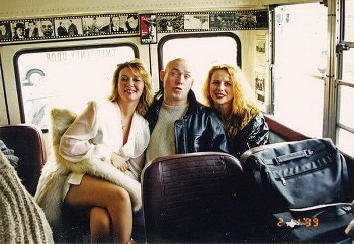 Виктор Сухоруков на съемках фильма *Брат-2* | Фото: vmir.su Виктор Сухоруков на съемках фильма *Брат-2* | Фото: vmir.su