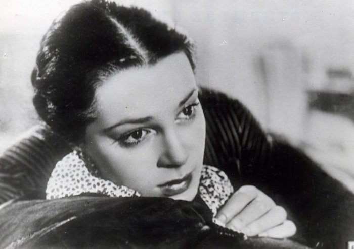 Актриса театра и кино Элина Быстрицкая | Фото: liveinternet.ru Актриса театра и кино Элина Быстрицкая | Фото: liveinternet.ru