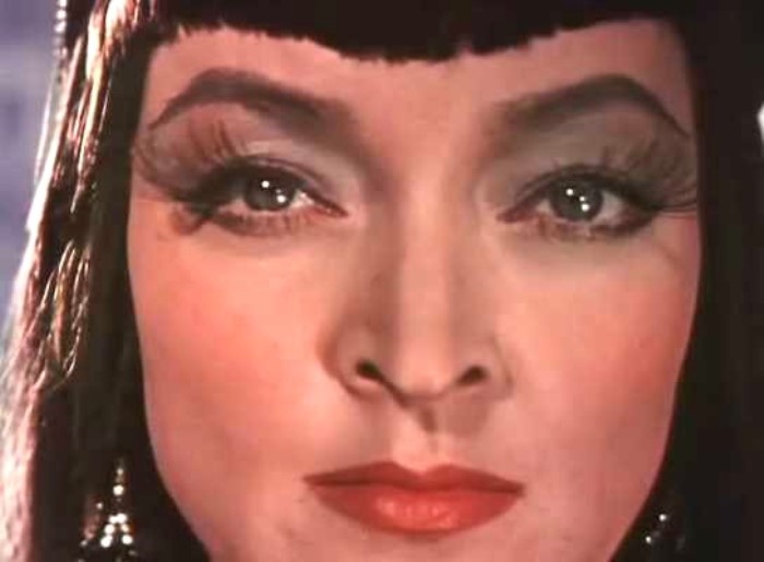 Лидия Вертинская в фильме *Новые похождения кота в сапогах*, 1958 | Фото: kino-teatr.ru Лидия Вертинская в фильме *Новые похождения кота в сапогах*, 1958 | Фото: kino-teatr.ru