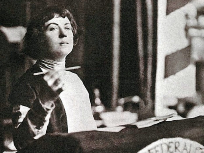 Идеолог свободной любви Александра Коллонтай | Фото: historytime.ru Идеолог свободной любви Александра Коллонтай | Фото: historytime.ru