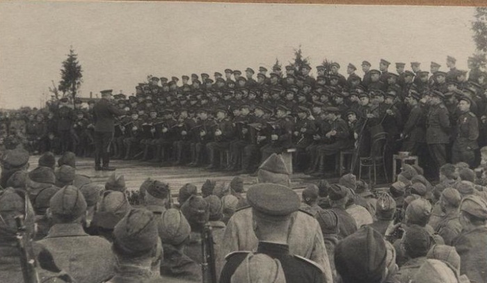 Выступление ансамбля Александрова. Выступление ансамбля Александрова.