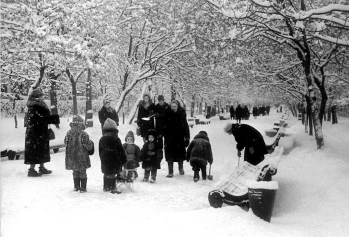 Фотографии времен советской эпохи. Фотографии времен советской эпохи.