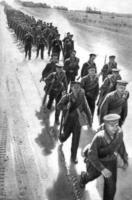 Морские пехотинцы под Одессой. | Фото: f7x.ru. Морские пехотинцы под Одессой. | Фото: f7x.ru.