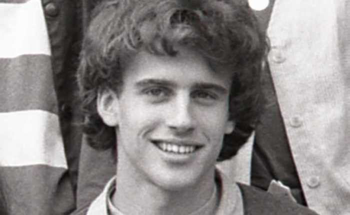 Эммануэль Макрон в юности. / Фото: www.closermag.fr Эммануэль Макрон в юности. / Фото: www.closermag.fr