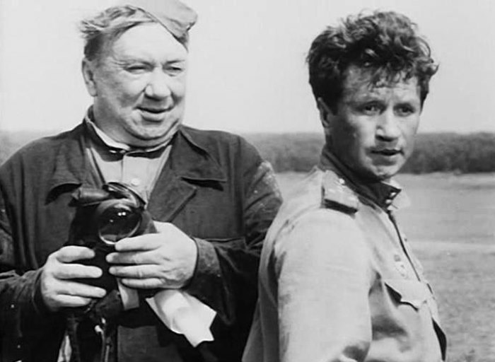 Алексей Смирнов и Леонид Быков | Фото: leonid-bykov.ru Алексей Смирнов и Леонид Быков | Фото: leonid-bykov.ru