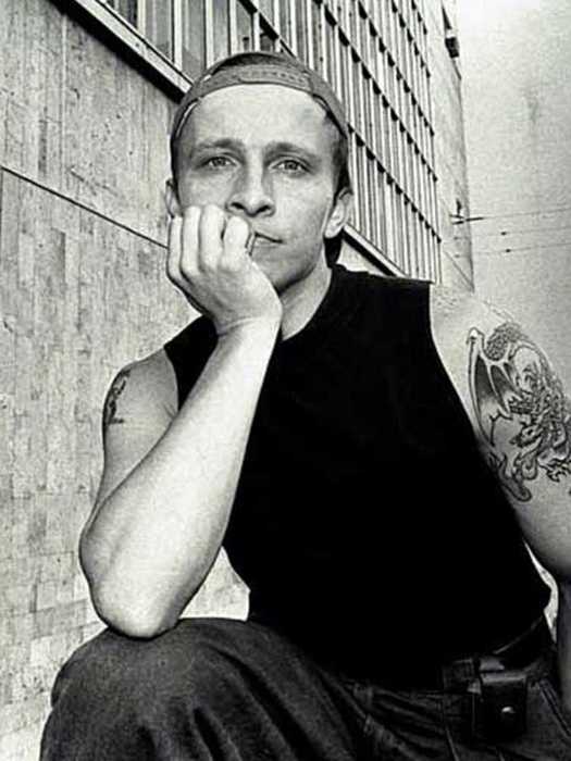 Иван Охлобыстин в юности. / Фото: www.uznayvse.ru Иван Охлобыстин в юности. / Фото: www.uznayvse.ru