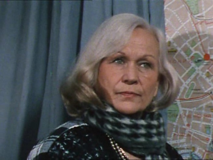 Майя Булгакова в фильме *Следствие ведут Знатоки. Дело №22. Мафия*, 1971 | Фото: kino-teatr.ru Майя Булгакова в фильме *Следствие ведут Знатоки. Дело №22. Мафия*, 1971 | Фото: kino-teatr.ru