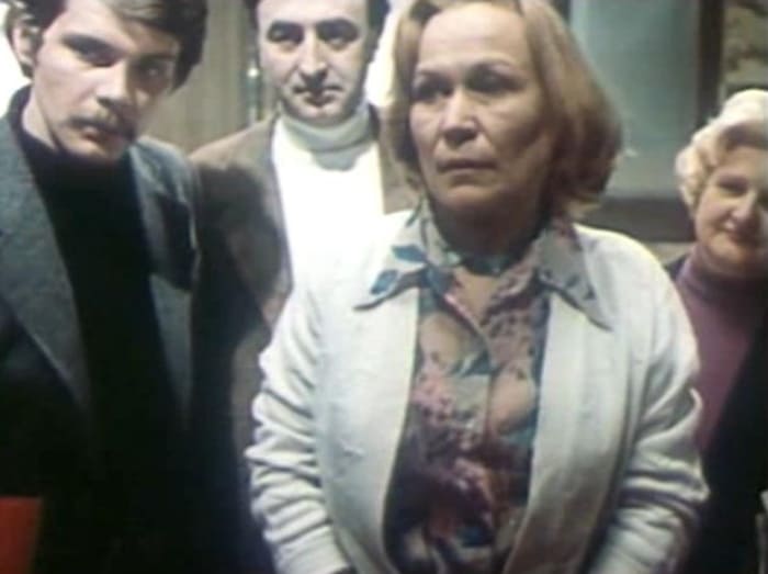 Кадр из фильма *Приключения Электроника*, 1979 | Фото: kino-teatr.net Кадр из фильма *Приключения Электроника*, 1979 | Фото: kino-teatr.net