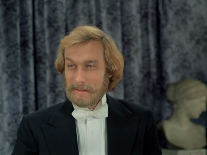 Олег Янковский в фильме *Мой ласковый и нежный зверь*, 1978 | Фото: kino-teatr.ru Олег Янковский в фильме *Мой ласковый и нежный зверь*, 1978 | Фото: kino-teatr.ru