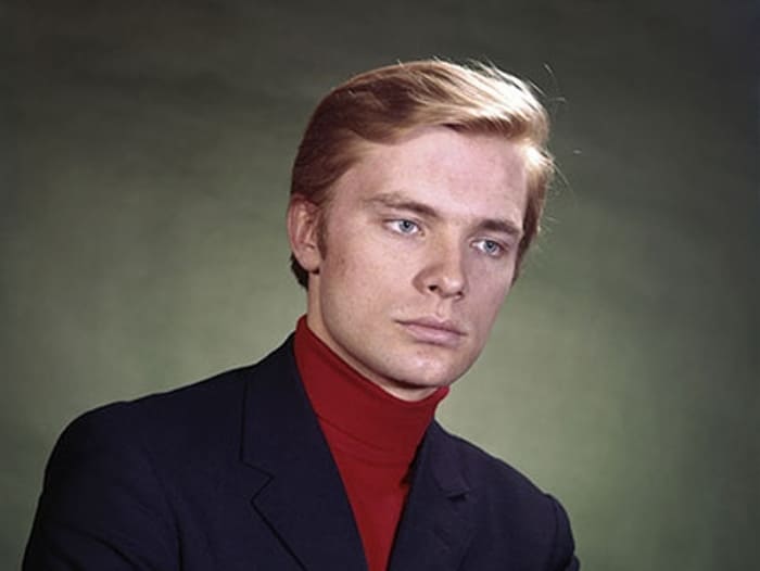 Известный советский актер, добившийся успеха в Голливуде | Фото: obozrevatel.com Известный советский актер, добившийся успеха в Голливуде | Фото: obozrevatel.com