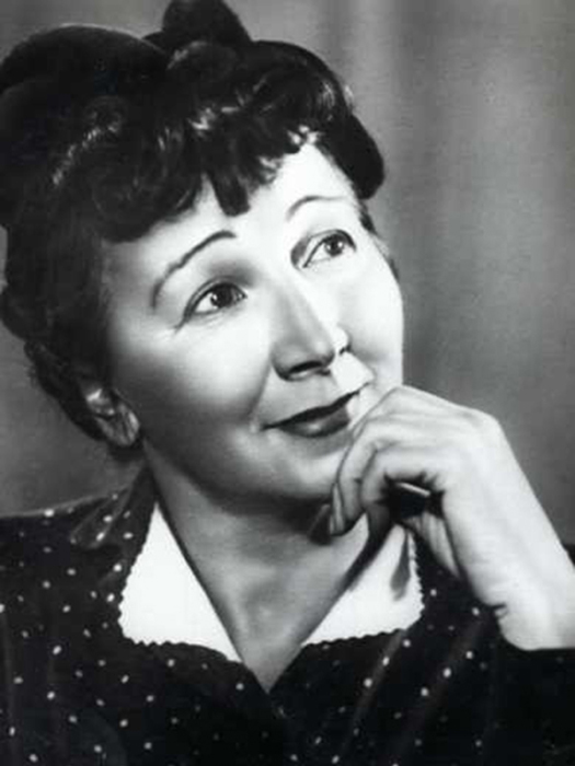 Рина Зелёная. / Фото: www.cinemafirst.ru Рина Зелёная. / Фото: www.cinemafirst.ru