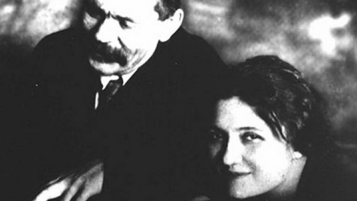 Максим Горький и Мария Будберг. Фото: mq2.ru Максим Горький и Мария Будберг. Фото: mq2.ru