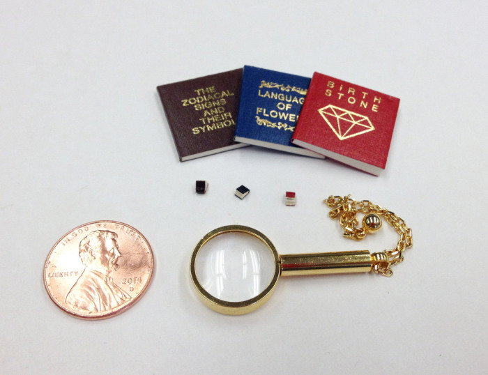 Набор миниатюрных и ультраминиатюрных книг, 1979-1980 гг.