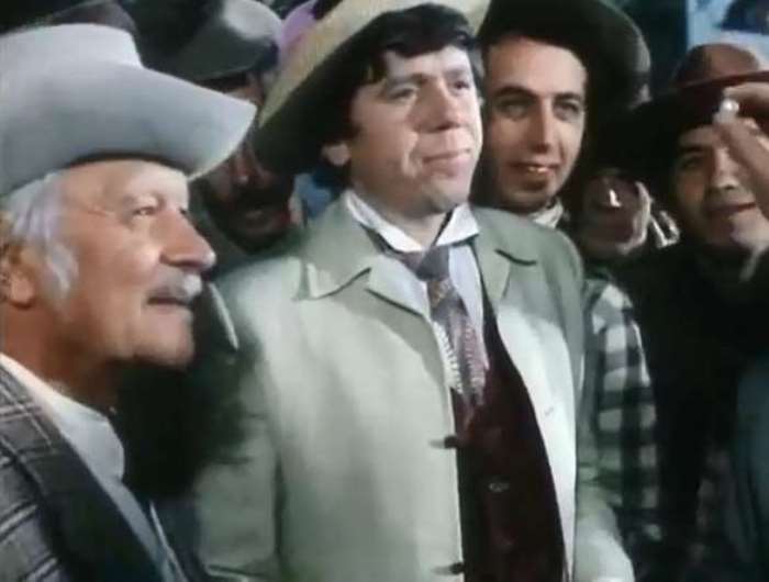 Кадр из фильма *Трест, который лопнул*, 1982 | Фото: kino-teatr.ru Кадр из фильма *Трест, который лопнул*, 1982 | Фото: kino-teatr.ru