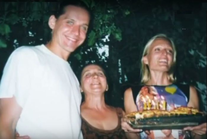 В селе у родителей Юрия. / Фото: www.stb.ua В селе у родителей Юрия. / Фото: www.stb.ua