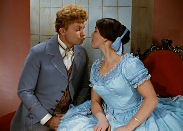 Кадр из фильма «Женитьба Бальзаминова»./ Фото: woman.ru Кадр из фильма «Женитьба Бальзаминова»./ Фото: woman.ru