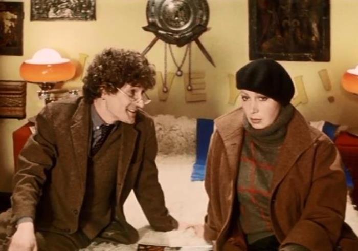 Кадр из фильма *Самая обаятельная и привлекательная*, 1985 | Фото: cinejournal.org Кадр из фильма *Самая обаятельная и привлекательная*, 1985 | Фото: cinejournal.org