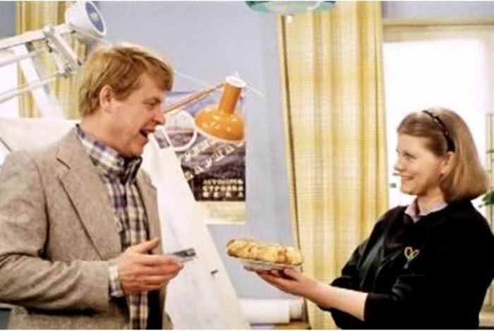 Актеры в образах Лехи Пряхина и Нади Клюевой | Фото: kino-teatr.ru Актеры в образах Лехи Пряхина и Нади Клюевой | Фото: kino-teatr.ru