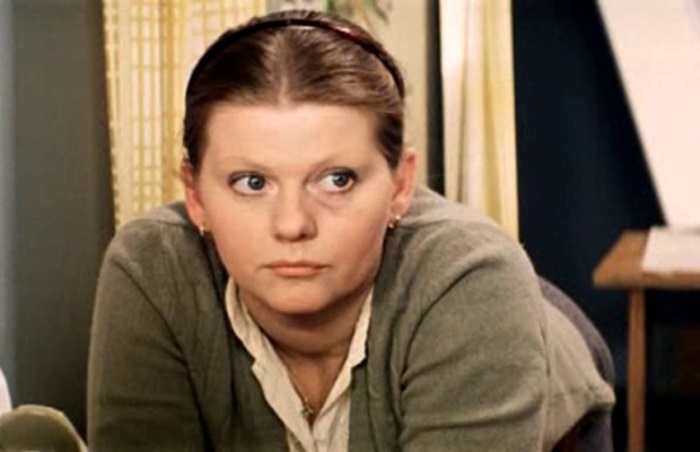 Ирина Муравьева в фильме *Самая обаятельная и привлекательная*, 1985 | Фото: kino-teatr.ru Ирина Муравьева в фильме *Самая обаятельная и привлекательная*, 1985 | Фото: kino-teatr.ru