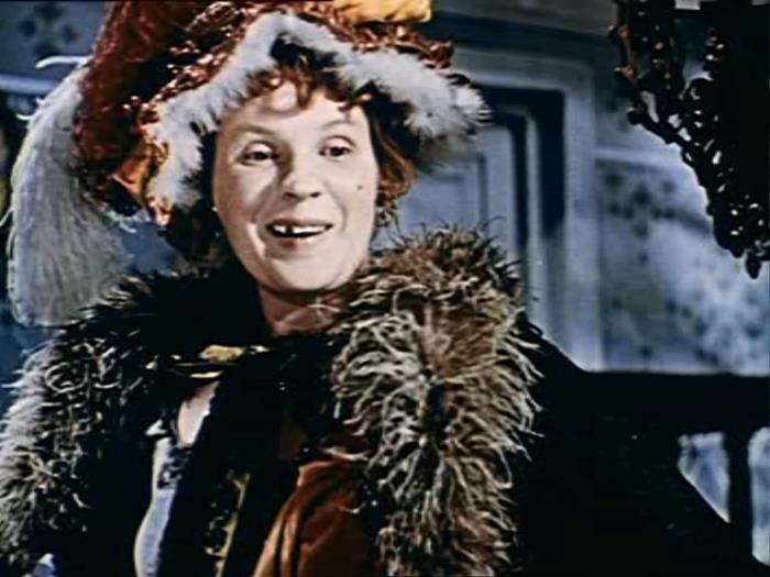 Маргарита Криницына в роли Прони Прокоповны | Фото: kino-teatr.ru Маргарита Криницына в роли Прони Прокоповны | Фото: kino-teatr.ru