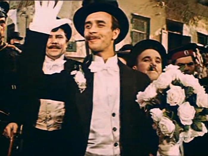 Кадр из фильма *За двумя зайцами*, 1961 | Фото: kino-teatr.ru Кадр из фильма *За двумя зайцами*, 1961 | Фото: kino-teatr.ru