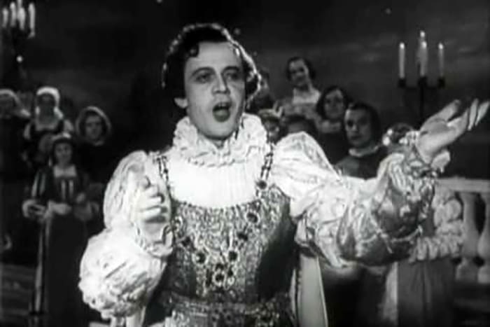 Сергей Лемешев на сцене | Фото: kino-teatr.ru Сергей Лемешев на сцене | Фото: kino-teatr.ru