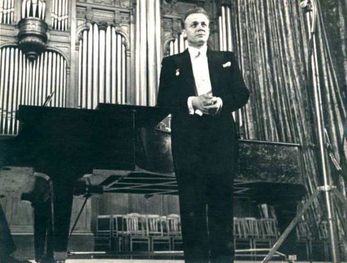 Сергей Лемешев на сцене | Фото: kino-teatr.ru Сергей Лемешев на сцене | Фото: kino-teatr.ru