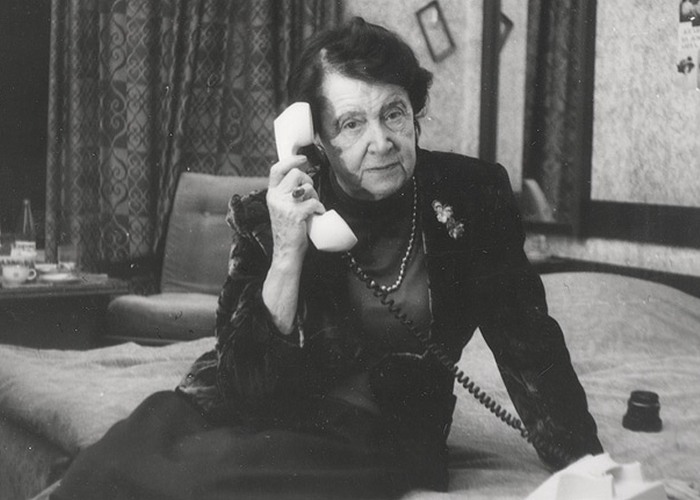 Разговор по телефону./ Фото: politmikser.mirtesen.ru Разговор по телефону./ Фото: politmikser.mirtesen.ru