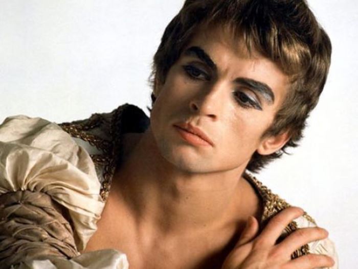 Знаменитый артист балета Рудольф Нуреев | Фото: kino-teatr.ru Знаменитый артист балета Рудольф Нуреев | Фото: kino-teatr.ru