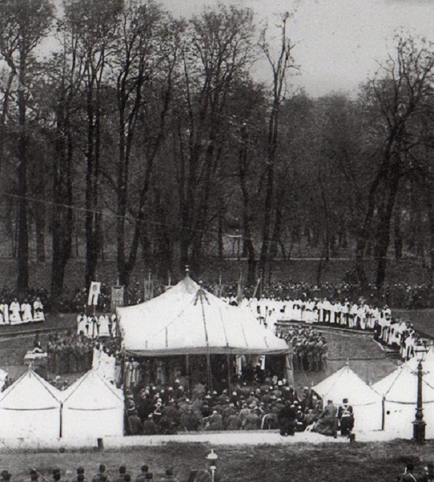 Торжественная закладка храма Воскресения Христова на Екатерининском канале 6 октября 1883 года 