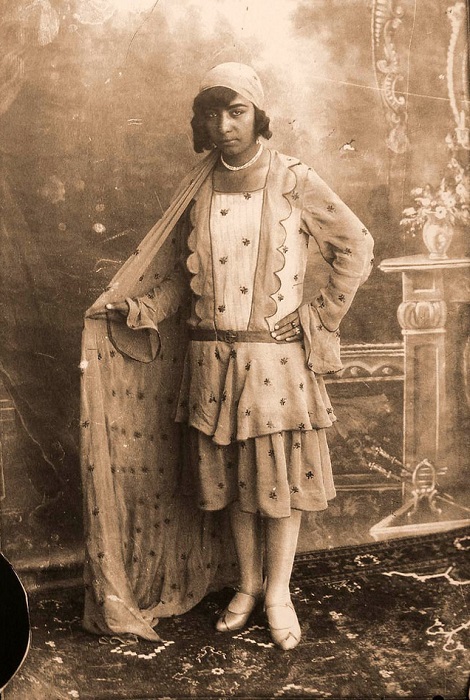 Образ иранской женщины в 1920-х годах. | Фото: b-picture.livejournal.com. Образ иранской женщины в 1920-х годах. | Фото: b-picture.livejournal.com.
