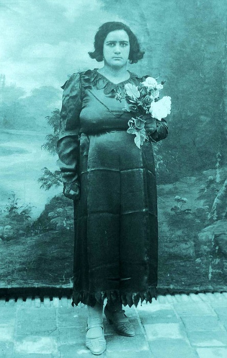 В 1930-х годах иранских женщин вынуждали отказываться от чадры. | Фото: b-picture.livejournal.com. В 1930-х годах иранских женщин вынуждали отказываться от чадры. | Фото: b-picture.livejournal.com.