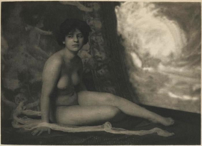 Студия: обнажённая натура, 1910 год. Автор: Frank Eugene. Студия: обнажённая натура, 1910 год. Автор: Frank Eugene.