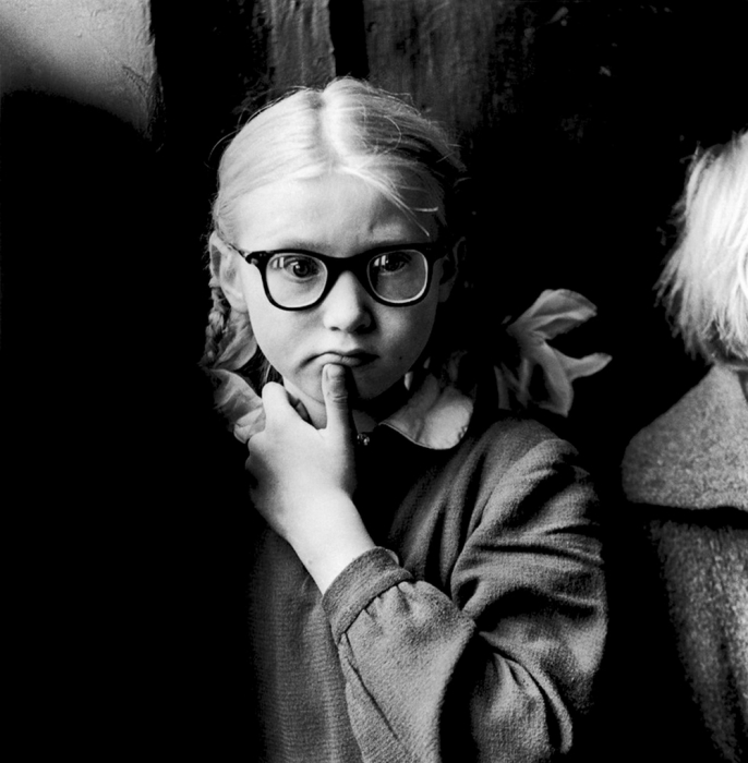 Первоклассница, 1962 год. Автор: Antanas Sutkus. Первоклассница, 1962 год. Автор: Antanas Sutkus.