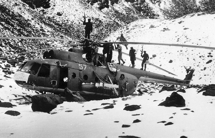 Уникальные ретро фотографии, сделанные в ходе боевых действий во время войны в Афганистане. Уникальные ретро фотографии, сделанные в ходе боевых действий во время войны в Афганистане.