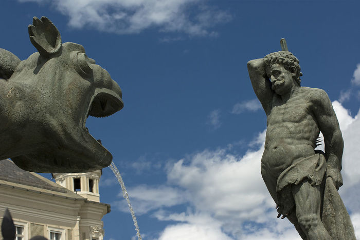 Геркулес, побеждающий дракона. | Фото: de.wikipedia.org. Геркулес, побеждающий дракона. | Фото: de.wikipedia.org.