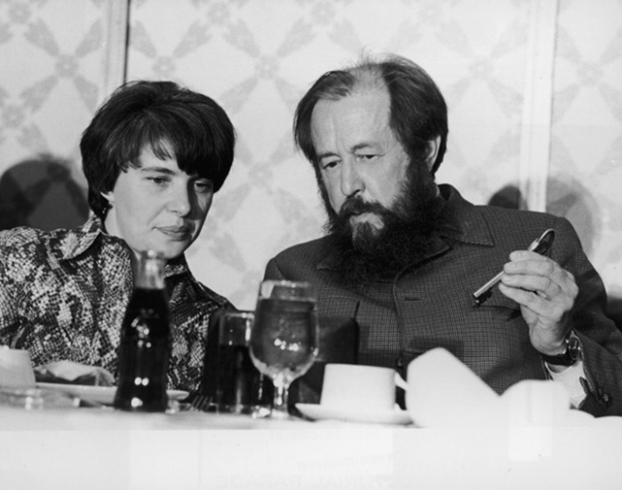 Александр Солженицын и Наталия Светлова. / Фото: www.litrossia.ru Александр Солженицын и Наталия Светлова. / Фото: www.litrossia.ru
