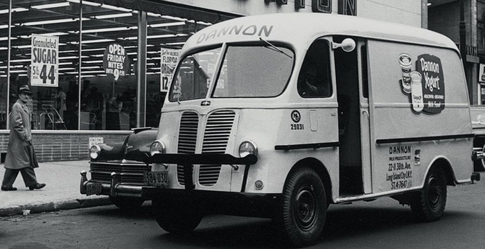 Реклама повсюду./ Фото: jewish.ru Реклама повсюду./ Фото: jewish.ru