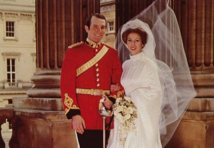 Свадьба принцессы Анны и Марка Филлипса. / Фото: www.vlturkeytrot.com Свадьба принцессы Анны и Марка Филлипса. / Фото: www.vlturkeytrot.com