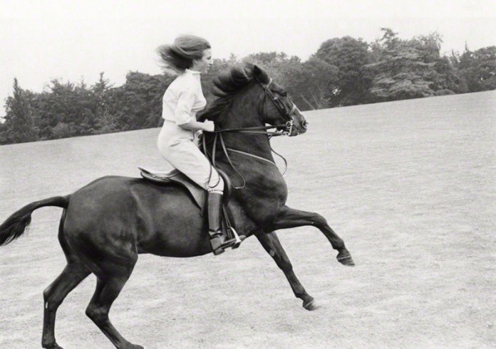 Принцесса Анна на Чемпионате Европы по конному спорту в Киеве, 1973. / Фото: www.eveningkiev.com Принцесса Анна на Чемпионате Европы по конному спорту в Киеве, 1973. / Фото: www.eveningkiev.com