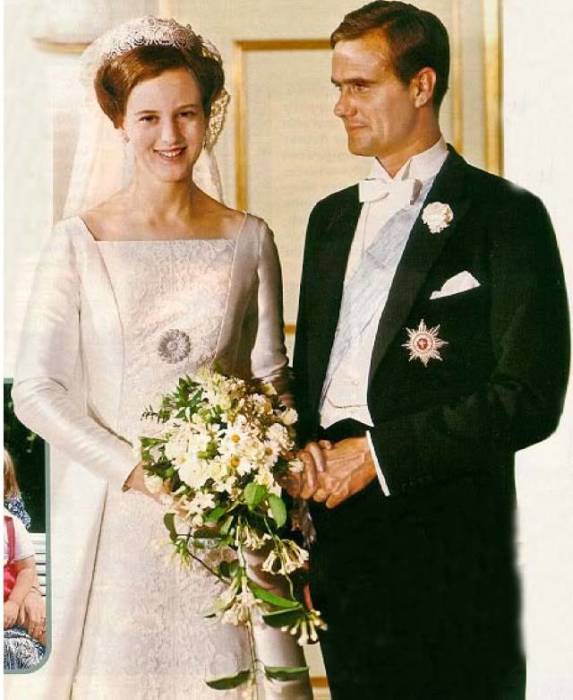 Свадьба принцессы Маргарете и графа де Лаборд де Монпеза. / Фото: www.troilaree.com Свадьба принцессы Маргарете и графа де Лаборд де Монпеза. / Фото: www.troilaree.com