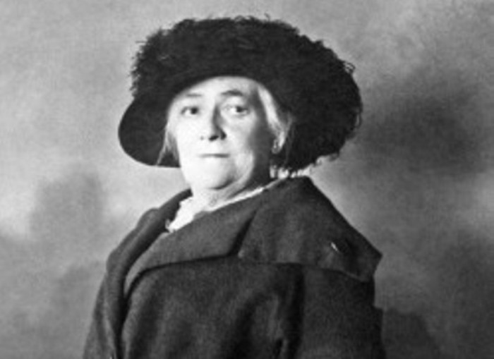 Знаменитая активистка в борьбе за права женщин, политик Клара Цеткин | Фото: istpravda.ru Знаменитая активистка в борьбе за права женщин, политик Клара Цеткин | Фото: istpravda.ru