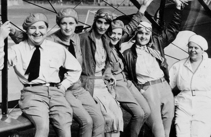 Летчицы-авиаторы. | Фото: messynessychic.com. Летчицы-авиаторы. | Фото: messynessychic.com.