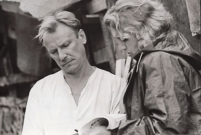 Галина Юркова-Данелия во время съемок фильма 