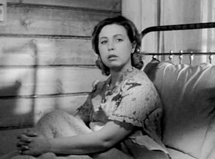 Инна Макарова в фильме *Девчата*, 1961 | Фото: kino-teatr.ru Инна Макарова в фильме *Девчата*, 1961 | Фото: kino-teatr.ru