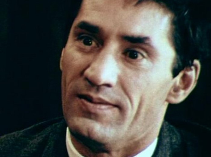 Спартак Мишулин в *Кабачке *13 стульев*, 1969 | Фото: kino-teatr.ru Спартак Мишулин в *Кабачке *13 стульев*, 1969 | Фото: kino-teatr.ru